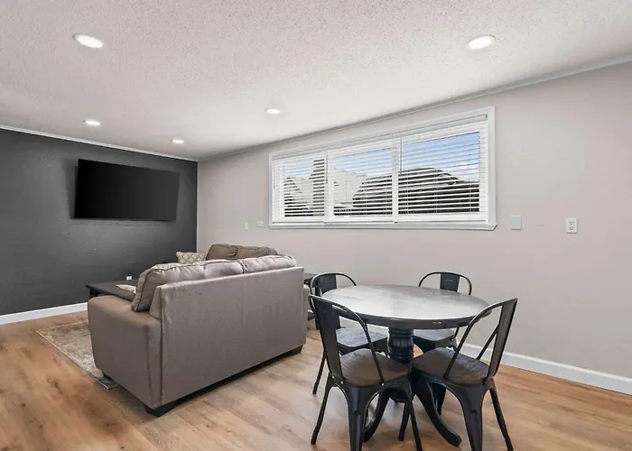 Apartamento Newly Renovated Unit In Spfld #104